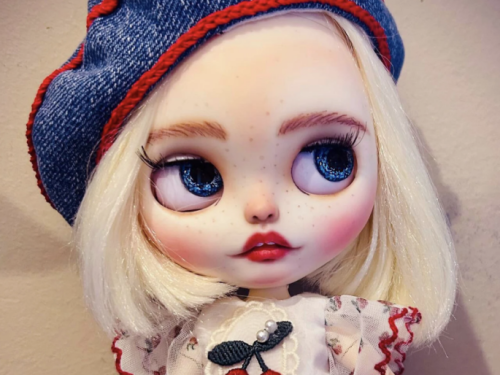 Michelle – Custom Blythe Doll OOAK, included free standard shipping